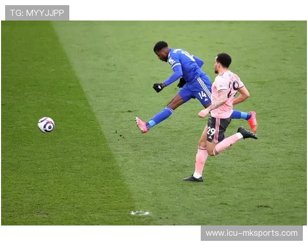 玄德中场直塞策动反击，莱斯特城强势反扑：信息化战术带来的现代足球启示